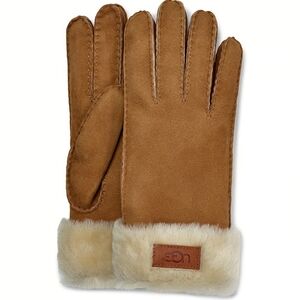 UGG Women's Brown Sheepskin Mittens